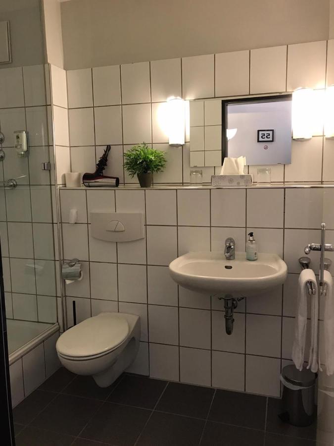 Hotel U. + Apartments Мильгейм-на-Руре Экстерьер фото