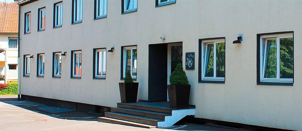 Hotel U. + Apartments Мильгейм-на-Руре Экстерьер фото